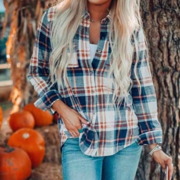 Plaid Button Down Casual Top - Picture 2 of 12